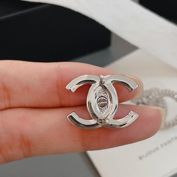 Chanel earrings - Picture 3 of 9